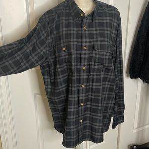 Orvis long sleeve button down size L